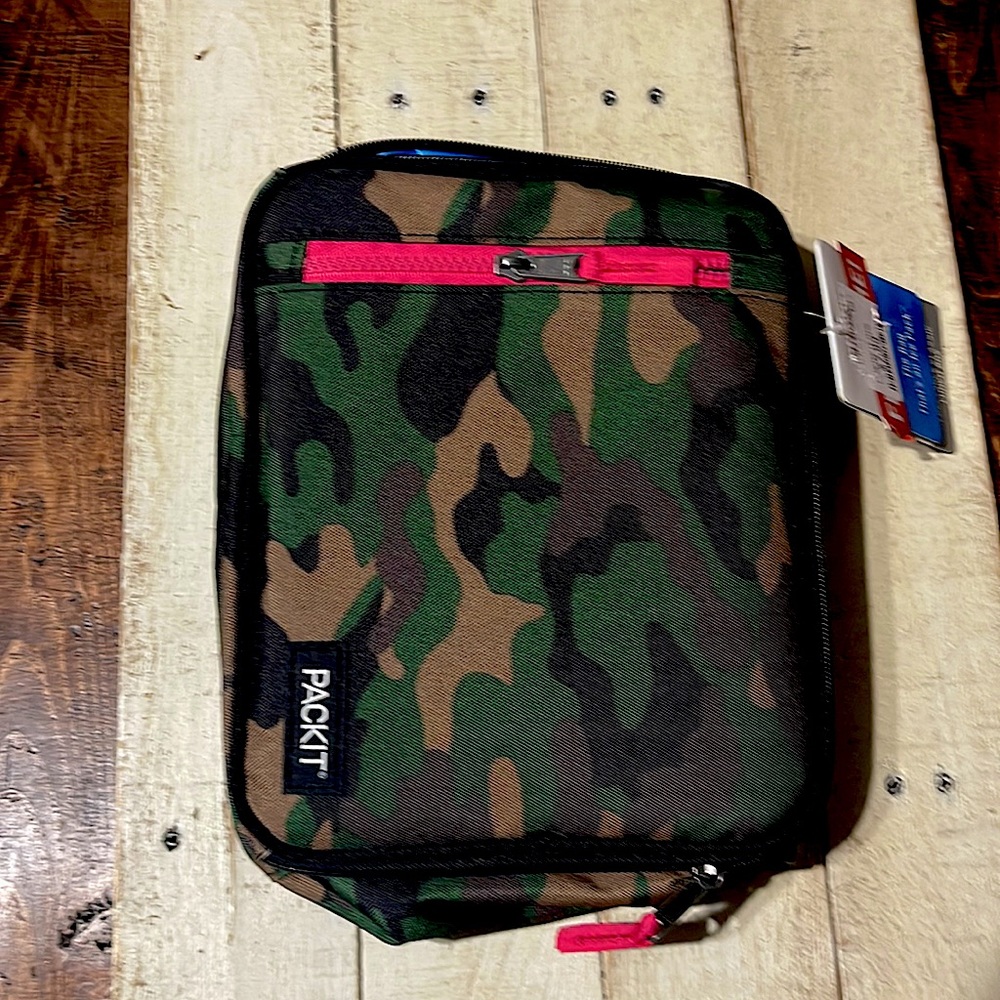 Packit Lunch box nwt